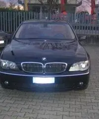 BMW 745 d cat FUTURA INDIVIDUAL NAVI TV XENO PELLE BMW 745 d cat FUTURA INDIVIDUAL NAVI TV XENO PELLE