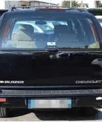 CHEVROLET Blazer 4.3 V6 5 porte 4WD LT CHEVROLET Blazer 4.3 V6 5 porte 4WD LT