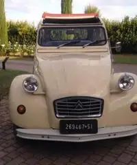 Citroen 2cv bellissima Citroen 2cv bellissima