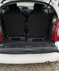 CITROEN C2 09 1.6 HDi 110CV FAP airdream VTS CITROEN C2 09 1.6 HDi 110CV FAP airdream VTS