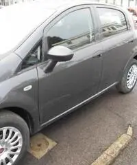 FIAT Punto 1.4 8V 5 porte Easypower Street FIAT Punto 1.4 8V 5 porte Easypower Street