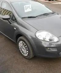 FIAT Punto 1.4 8V 5 porte Easypower Street FIAT Punto 1.4 8V 5 porte Easypower Street