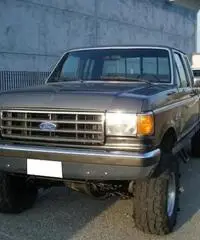 FORD F 250 BIG-BIG UNICAAAA. (PERMUTE) cambio meccanico FORD F 250 BIG-BIG UNICAAAA. (PERMUTE) cambio meccanico