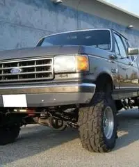 FORD F 250 BIG-BIG UNICAAAA. (PERMUTE) cambio meccanico FORD F 250 BIG-BIG UNICAAAA. (PERMUTE) cambio meccanico