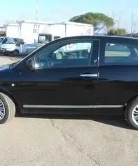LANCIA Ypsilon 1.2 anno 12/2010 km 110000 euro 5 LANCIA Ypsilon 1.2 anno 12/2010 km 110000 euro 5