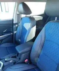 SSANGYONG Tivoli 1.6d Be 4WD Navi SSANGYONG Tivoli 1.6d Be 4WD Navi