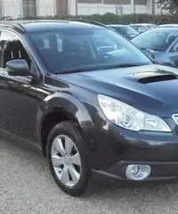 SUBARU OUTBACK 2.0D Trend *TAGLIANDI SUBARU* SUBARU OUTBACK 2.0D Trend *TAGLIANDI SUBARU*