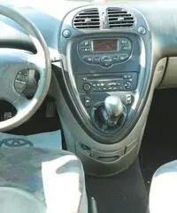 CITROEN Xsara Picasso 2.0 HDi CITROEN Xsara Picasso 2.0 HDi