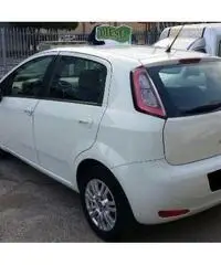 FIAT Punto Evo 1.3 Mjt 85 CV DPF 5 porte S S Blue Me FIAT Punto Evo 1.3 Mjt 85 CV DPF 5 porte S S Blue Me