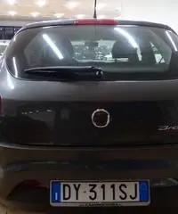 FIAT Bravo 1.6 MJT 120 CV DPF  Dynamic FIAT Bravo 1.6 MJT 120 CV DPF  Dynamic