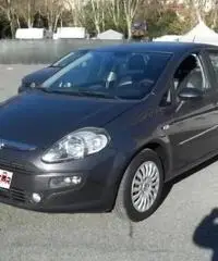 Fiat Punto Evo 1.3 Mjt 95CV DPF 5p. S S Dyn. Fiat Punto Evo 1.3 Mjt 95CV DPF 5p. S S Dyn.