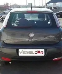 Fiat Punto Evo 1.3 Mjt 95CV DPF 5p. S S Dyn. Fiat Punto Evo 1.3 Mjt 95CV DPF 5p. S S Dyn.