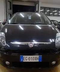 FIAT Punto Evo 1.3 Mjt 75 CV DPF 5 porte S S Dynamic FIAT Punto Evo 1.3 Mjt 75 CV DPF 5 porte S S Dynamic