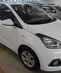 HYUNDAI i10 1.0 MPI Login OK NEOPATENTATI HYUNDAI i10 1.0 MPI Login OK NEOPATENTATI