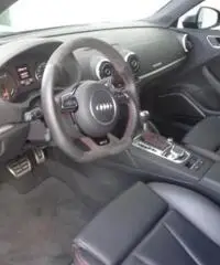AUDI RS3 SPB 2.5 TFSI quattro S tronic AUDI RS3 SPB 2.5 TFSI quattro S tronic