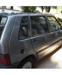Fiat Uno BENZINA USATA ANNO 1992 km 148762 5 PORTE Fiat Uno BENZINA USATA ANNO 1992 km 148762 5 PORTE