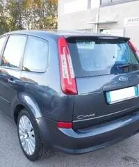 FORD C-Max 1.6 TDCi 110 CV Titanium DPF FORD C-Max 1.6 TDCi 110 CV Titanium DPF