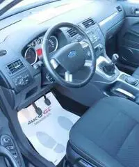 FORD C-Max 1.6 TDCi 110 CV Titanium DPF FORD C-Max 1.6 TDCi 110 CV Titanium DPF