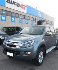 ISUZU D-Max 2.5 Crew Cab Solar 4WD