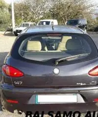ALFA ROMEO 147 1.9 JTD (115 CV) cat 5p. Progression ALFA ROMEO 147 1.9 JTD (115 CV) cat 5p. Progression