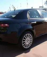 Alfa Romeo 159 SPORT 1.9 JTD M Alfa Romeo 159 SPORT 1.9 JTD M