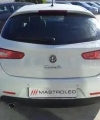 Alfa Romeo Giulietta 1.6 Jtdm-2 120 CV Progression Alfa Romeo Giulietta 1.6 Jtdm-2 120 CV Progression