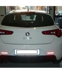 Alfa Romeo Giulietta 1.6 Jtdm-2 105 CV Distinctive Alfa Romeo Giulietta 1.6 Jtdm-2 105 CV Distinctive