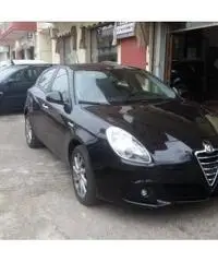 ALFA ROMEO Giulietta 2.0 JTDm-2 170 CV TCT Distinctive ALFA ROMEO Giulietta 2.0 JTDm-2 170 CV TCT Distinctive