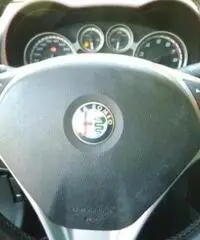 ALFA ROMEO MiTo 1.4 T 155 CV Distinctive Sport Pack