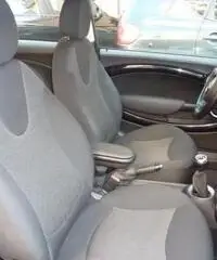 Audi Q3 2.0 TDI Advanced Audi Q3 2.0 TDI Advanced