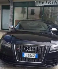 AUDI RS5 Coupé 4.2 V8 FSI quattro S tronic AUDI RS5 Coupé 4.2 V8 FSI quattro S tronic