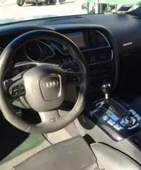 AUDI RS5 Coupé 4.2 V8 FSI quattro S tronic AUDI RS5 Coupé 4.2 V8 FSI quattro S tronic