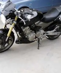 Honda Hornet 600 colore nero - 2006 Honda Hornet 600 colore nero - 2006