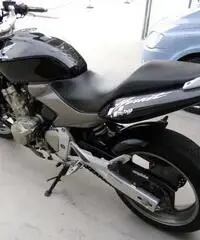 Honda Hornet 600 colore nero - 2006 Honda Hornet 600 colore nero - 2006