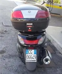 MOTO YAMAHA MAJESTY 400