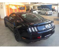 FORD Mustang Fastback 5.0 V8 TiVCT aut. GT