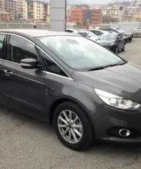 FORD S-Max 2.0 TDCi 150CV Titanium 7 posti FORD S-Max 2.0 TDCi 150CV Titanium 7 posti