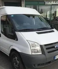 FORD Tourneo Transit 2.4 TDCi/140 Combi GANCIO TRAINO FORD Tourneo Transit 2.4 TDCi/140 Combi GANCIO TRAINO