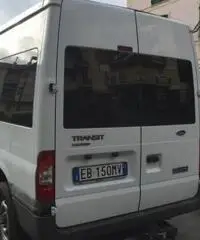 FORD Tourneo Transit 2.4 TDCi/140 Combi GANCIO TRAINO FORD Tourneo Transit 2.4 TDCi/140 Combi GANCIO TRAINO