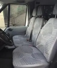 FORD Tourneo Transit 2.4 TDCi/140 Combi GANCIO TRAINO FORD Tourneo Transit 2.4 TDCi/140 Combi GANCIO TRAINO
