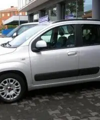 FIAT Panda 1.2 Lounge 5posti 04'15 Km 12700
