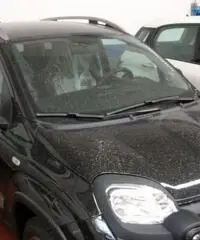 FIAT Panda Cross 1.3Mj 95cv 4x4 cross K0 08'16 5posti/Sed.Sdopp. FIAT Panda Cross 1.3Mj 95cv 4x4 cross K0 08'16 5posti/Sed.Sdopp.