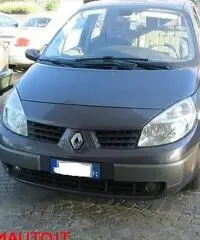 RENAULT Scenic 1.9 dCi Luxe Dynamique