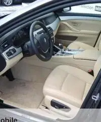 BMW 520 d Business aut. Serie 5 (F10/F11) BMW 520 d Business aut. Serie 5 (F10/F11)