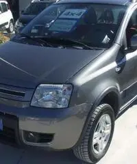 FIAT Panda 1.3 MJT 16V 4x4 Adventure ( ELD-GANCIO TRAINO) FIAT Panda 1.3 MJT 16V 4x4 Adventure ( ELD-GANCIO TRAINO)