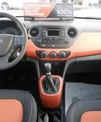 HYUNDAI i10 1.0 LOGIN NERO