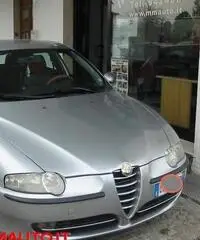 ALFA ROMEO 147 1.9 JTD (115 CV) cat 5p. Distinctive !!!!