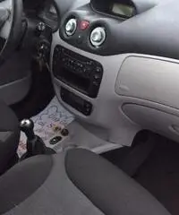 CITROEN C3 1.4 HDi UNIC PROPRI  95000KM CITROEN C3 1.4 HDi UNIC PROPRI  95000KM