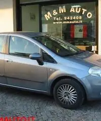 FIAT Grande Punto 1.4 Starjet 16V 5 porte Dynamic !!!