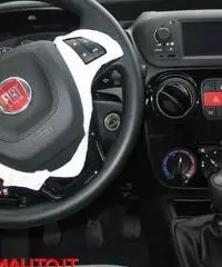 FIAT Qubo 1.4 8V 77 CV Lounge Natural Power FIAT Qubo 1.4 8V 77 CV Lounge Natural Power